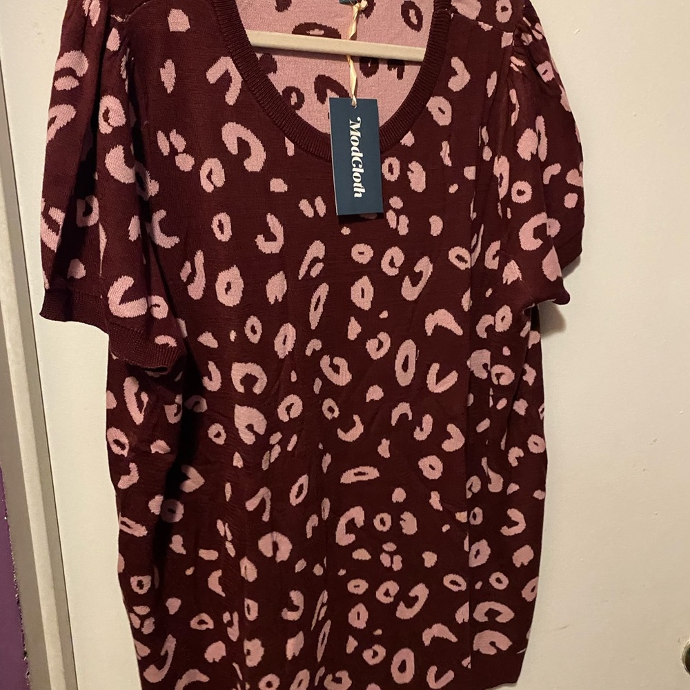 ModCloth new leopard like short sleeve sweater Size 4x brand new